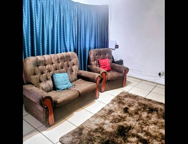 2 BEDROOM APARTMENT FOR SALE IN WHETSTONE